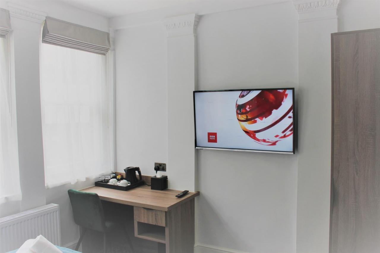 The Chapter Hotels - The J Hyde Park Лондон Экстерьер фото