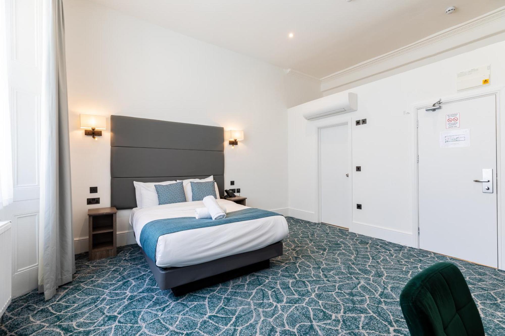 The Chapter Hotels - The J Hyde Park Лондон Экстерьер фото